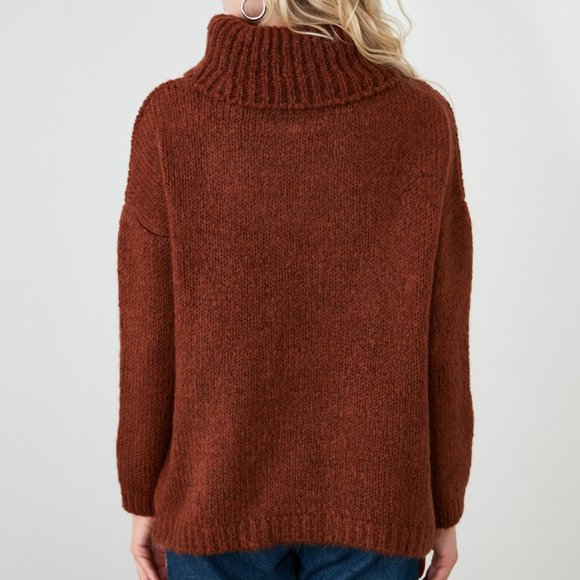 NWT Brown Turtleneck Woman Knitwear Sweater Small - Picture 4 of 8